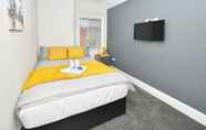 Bedroom 2 Townhouse @ Bucknall New Road Stoke