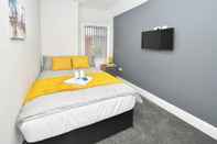 Bedroom Townhouse @ Bucknall New Road Stoke