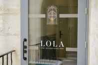 Luar Bangunan Hotel Lola