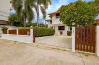 Bangunan Pool villa  4 BR walking to Beach HV