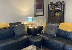 Others 7 Beautiful 2-bed Apartment in Glasgow