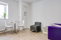 Lobi Comfortable Rooms & Apartments - BANGOR