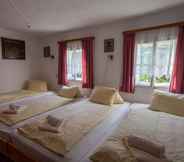 Bedroom 4 Charming Alp Cottage in the Mountains of Salzburg