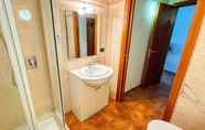 Toilet Kamar 5 Appartamento Smith Roero