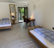 Kamar Tidur 7 Beautiful Chalet in Private Village Adult Only