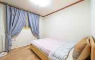 Bedroom 3 Gapyeong Himong Aegyeon Kids Pension