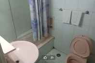 Toilet Kamar Fort View Hotel & Restaurant