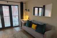 Common Space Fantastic Centrally Located 1 bed Apartment