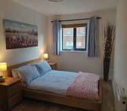 Bedroom 3 Fantastic Centrally Located 1 bed Apartment