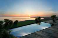 Hồ bơi ADLER Spa Resort SICILIA