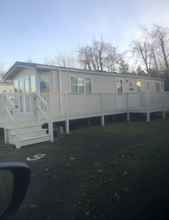 Exterior 4 Charming 5-beds Caravan in Beautiful Seton Sands