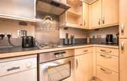 Bedroom 6 ✰ONPOINT 2 bedroom Apartment - River Kennet✰