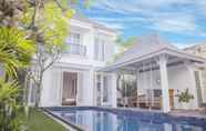 Swimming Pool 2 Bianca Villa by Premier Hospitality Asia