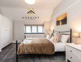 Bedroom 2 ✰OnPoint-FRESH 1 Bedroom Apt With Parking✰