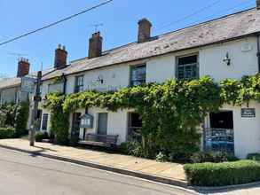 Exterior 4 Luxury 1 bed Cottage With hot tub and log Burner