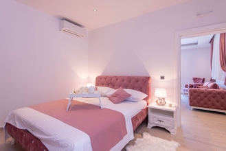 Kamar Tidur 4 Luxury Apartment Domenica