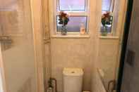 Toilet Kamar Cosy Practical Studio - Quiet Area of Coventry