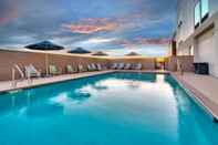 Swimming Pool SpringHill Suites by Marriott Cottonwood