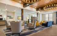 Lobby 3 Comfort Inn & Suites