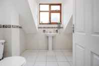 Toilet Kamar Maidenhead  Pet Friendly  4 Bed House