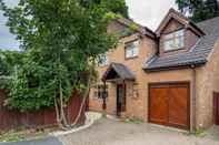 Bangunan Maidenhead  Pet Friendly  4 Bed House