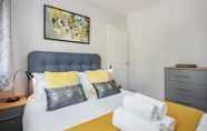 Bedroom 4 Ascot Pet Friendly 4 Bed House Parking