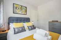 Bedroom Ascot Pet Friendly 4 Bed House Parking