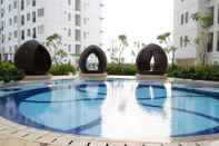 Swimming Pool Comfort 2BR at Bassura City Cipinang Apartment