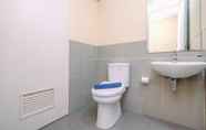 Toilet Kamar 7 2BR Best Rate Kebayoran Icon Apartment near Gandaria City