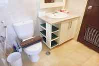 Toilet Kamar 2BR Prestige Dharmawangsa Essence Apartment Suites