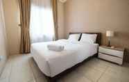 ห้องนอน 2 Relaxing 2BR at Sudirman Park Apartment