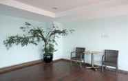 Lobby 5 Wonderful 2BR Apartment at Belmont Residence Puri