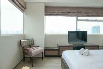 Kamar Tidur 4 Modern 2BR Apartment at 1 Park Residence with Maid Room