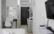 Kamar Tidur 6 Modern Look Studio Apartment at Grand Asia Afrika