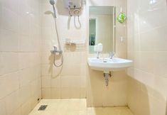 Others 5 Homey and Clean 1BR Apartment at Parahyangan Residence