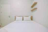 Bilik Tidur Simply and Cozy 2BR at Springlake Bekasi Apartment