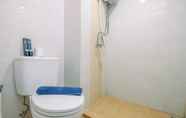 Toilet Kamar 7 Comfort Studio at Taman Melati Margonda Apartment