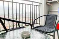 ล็อบบี้ Nice and Private 1BR Apartment at Thamrin Residence