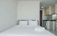 Kamar Tidur 6 Minimalist and Comfort Studio at Green Sedayu Apartment