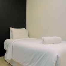 Bedroom 4 Modern and Full Parquette @ Studio Springlake Summarecon Apartment