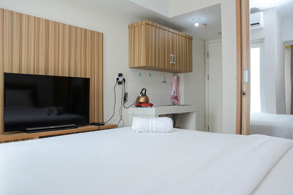 ห้องนอน 2 Best Deal The Springlake Summarecon Studio Apartment