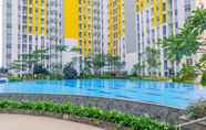 Swimming Pool 6 Modern Studio with Great Lake View at Springlake Summarecon Apartment