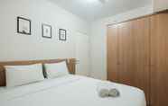 Kamar Tidur 5 Modern and Bright 2BR Springlake Apartment