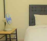 ห้องนอน 7 Cozy and Relax 2BR at Meikarta Apartment