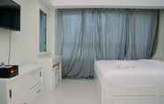 Bedroom 2 Studio Apartment with Garden View at The Springlake View Summarecon