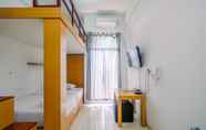 Kamar Tidur 2 Great Deal Studio at Dave Apartment near Campus