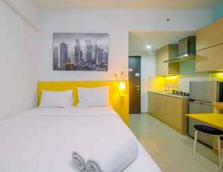 Kamar Tidur 2 Warm and Cozy Studio Park View Condominium Apartment