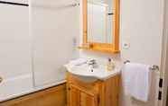In-room Bathroom 3 Residence Adonis Fontaine du Roi by Olydea