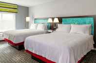 Bedroom Hampton Inn by Hilton Kingston