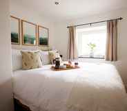 Bedroom 2 Luxury Thatched Country Cottage - Dartmoor, Devon